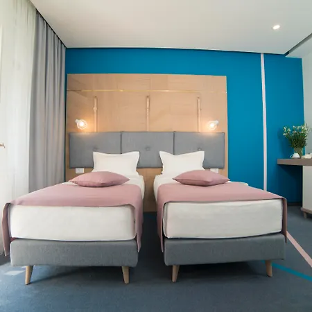 Guest house Nest Modern & Cozy 4*