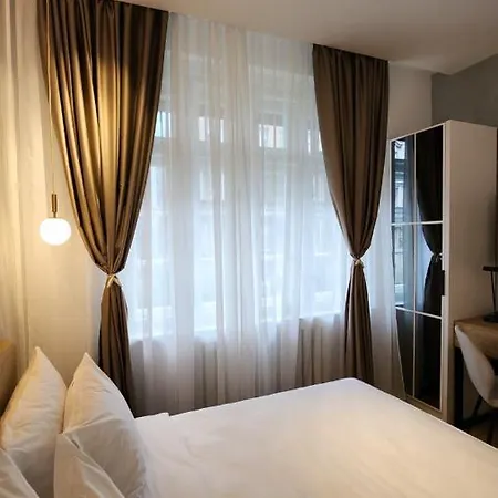 Guest house Nest Modern & Cozy