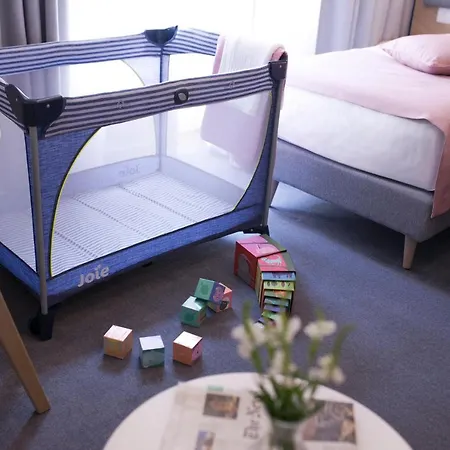 Nest Modern & Cozy 4*